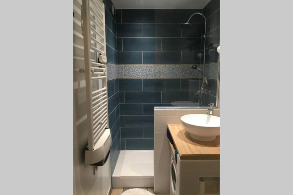 Studio 24 - Coucher De Soleil & Vue Mer Courseulles-sur-Mer Exterior photo